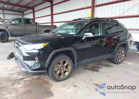 2023 Toyota Rav4 Hybrid Woodland Edition z USA, uszkodzony, nr VIN 2T3UWRFV4PW174201